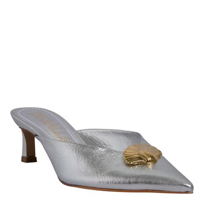 Mule Napa Metalizado Prata Bico Fino Salto Baixo
