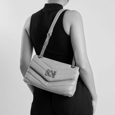 Bolsa Tiracolo Matelassê Couro Preto