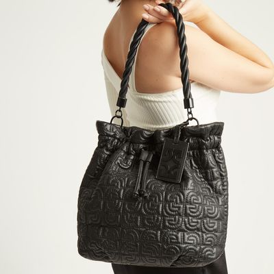 Bolsa Bucket Matelassê Nylon Preta Duas Alças