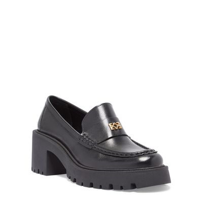 Mocassim preto bico redondo couro tratorado