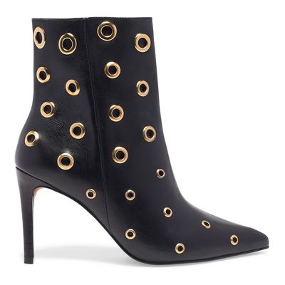 Bota Ilhós Bico Fino Couro Preto