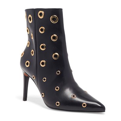 Bota Ilhós Bico Fino Couro Preto