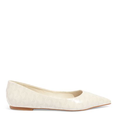 Sapatilha Bico Fino Escama Off White