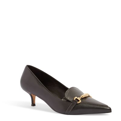 Scarpin Bico Fino Couro Preto Salto Baixo