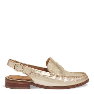 Mocassim slingback metalizado ouro