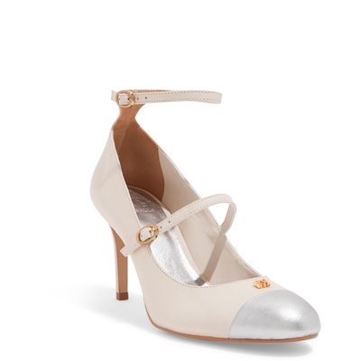 Scarpin Bico Redondo Couro Creme