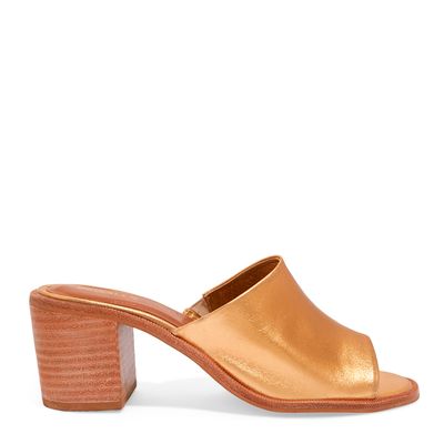 Sandália Mule Couro Metalizado Dourado Salto Bloco Baixo