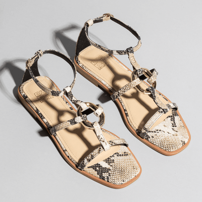 Rasteira Tiras Animal Print Cobra Metal