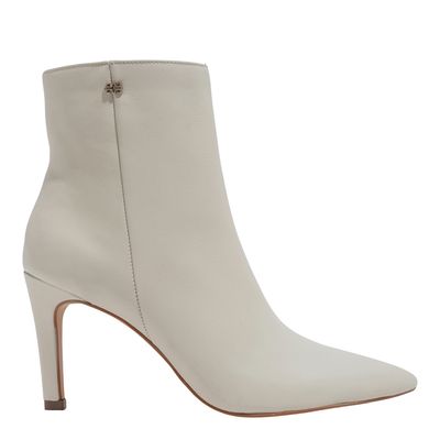 Bota Bico Fino Couro Soft Off White Cano Médio