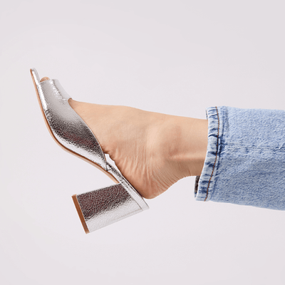Sandália Mule Metalizada Prata