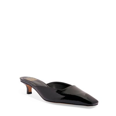 Mule Verniz Preto Salto Baixo Fino