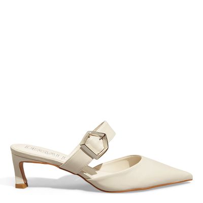 Mule Vegetal Off White Bico Fino Salto Baixo
