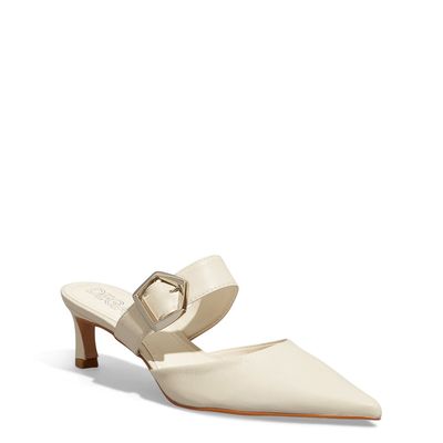 Mule Vegetal Off White Bico Fino Salto Baixo